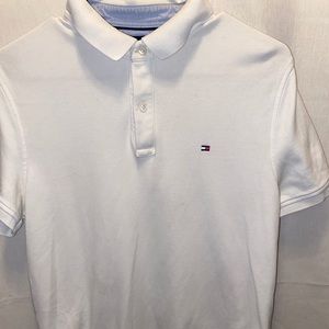 Tommy Hilfiger custom fit button down
